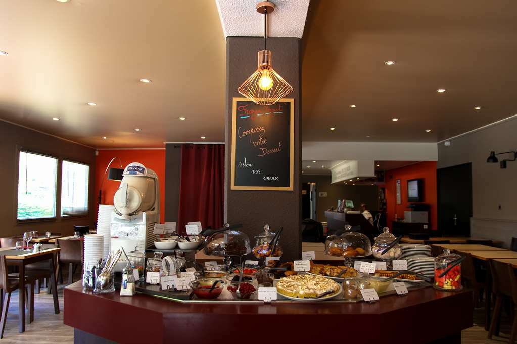 Kyriad Rouen Nord - Mont Saint Aignan Restaurante foto